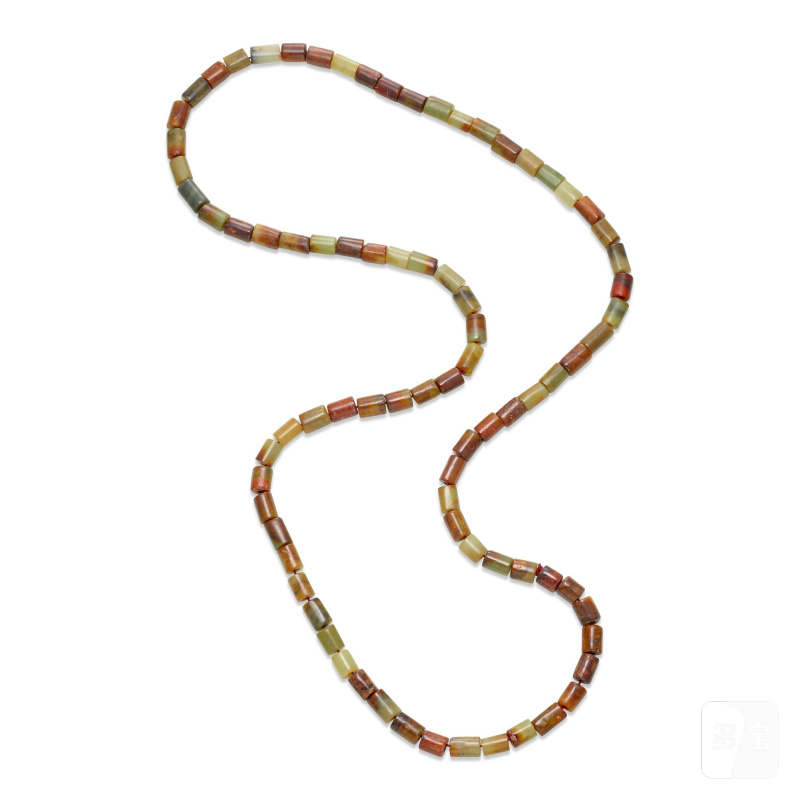 晚清 或含更早管珠 仿古玉石及硬石管珠一串 | A LONG STRAND OF JADE AND HARDSTONE BEADS